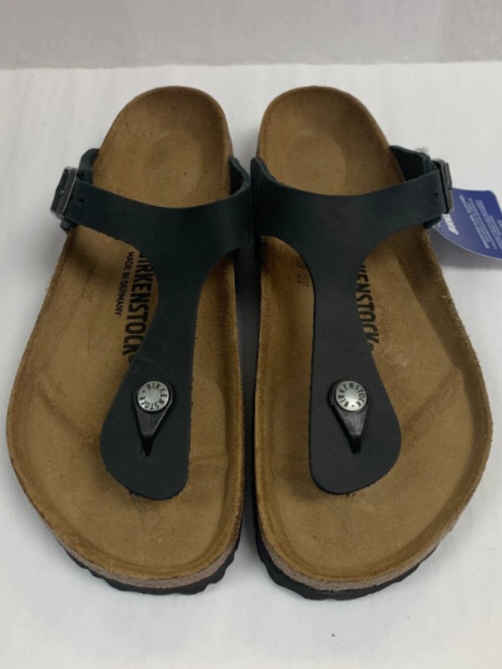Birkenstock Gizeh Black Oiled Leather Regular Width Sandals